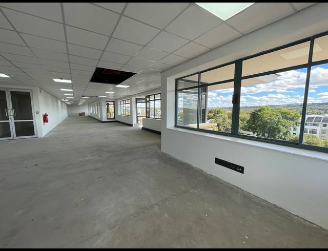 307M² OFFICE TO LET IN RIVONIA